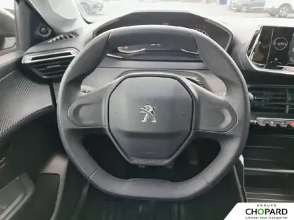 Photo 15 Peugeot 208  PureTech 75 S&S BVM5