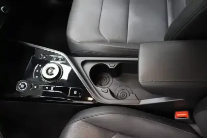 Photo 18 Kia Niro  1.6 GDi 141 ch HEV DCT6