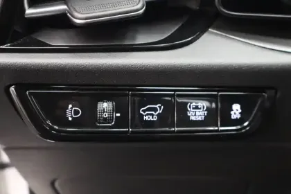 Photo 32 Kia Niro  1.6 GDi 141 ch HEV DCT6