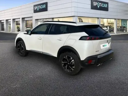 Photo 6 Peugeot 2008  PureTech 130 S&S BVM6