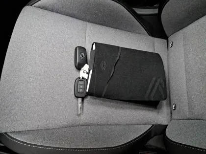 Photo 39 Renault Clio  TCe 90