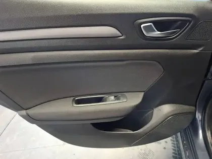 Photo 17 Renault Megane Gén. IV (BFB) Ph2 NG Evolution 5