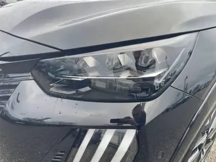 Photo 10 Peugeot 208  Hybrid 100 e-DCS6