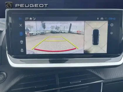 Photo 26 Peugeot 208  Hybrid 100 e-DCS6
