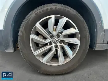 Photo 18 Volkswagen T-cross  1.0 TSI 115 Start/Stop BVM6