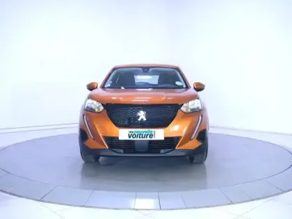 Photo 31 Peugeot 2008  PureTech 100 S&S BVM6