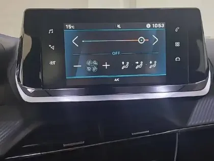 Photo 19 Peugeot 2008  PureTech 100 S&S BVM6