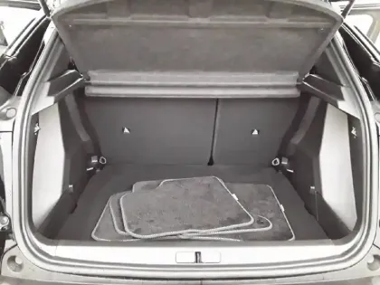 Photo 5 Peugeot 2008  Hybrid 145 e-DCS6