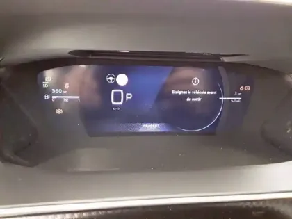 Photo 9 Peugeot 2008  Hybrid 145 e-DCS6