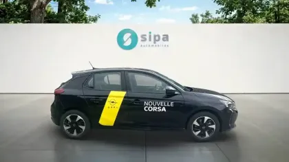 Photo 104 Opel Corsa  Electrique 136 ch & Batterie 50 kWh