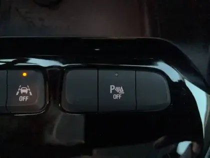 Photo 23 Opel Corsa  Electrique 136 ch & Batterie 50 kWh