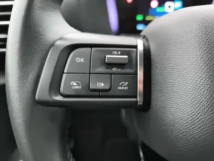 Photo 22 Citroën C4 e- 136 ch Automatique