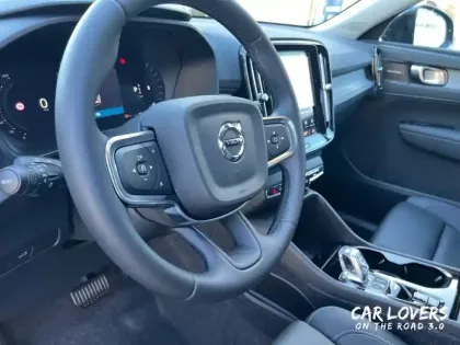 Photo 18 Volvo Xc40  B3 163 ch DCT7