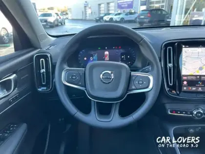 Photo 8 Volvo Xc40  B3 163 ch DCT7