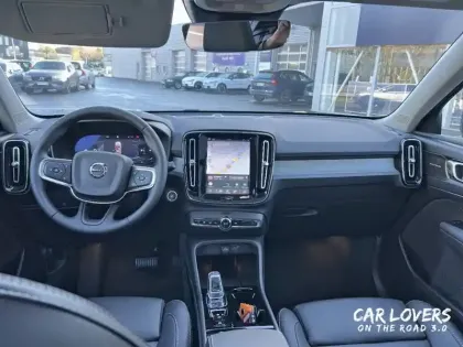 Photo 16 Volvo Xc40  B3 163 ch DCT7