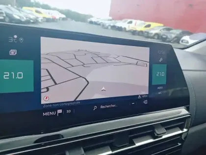 Photo 17 Citroën C5 aircross  Hybride Rechargeable 225 e-EAT8