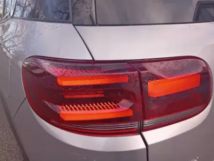 Photo 16 Citroën C5 aircross  Hybride Rechargeable 225 e-EAT8