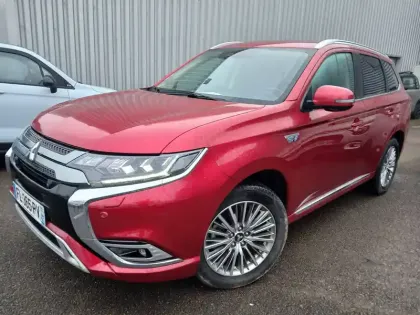 Photo Mitsubishi Outlander Invite