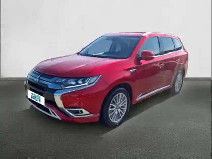 Photo 14 Mitsubishi Outlander  2.4l PHEV Twin Motor 4WD