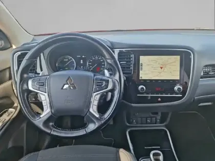 Photo 42 Mitsubishi Outlander Gén. III Ph3 Invite 5