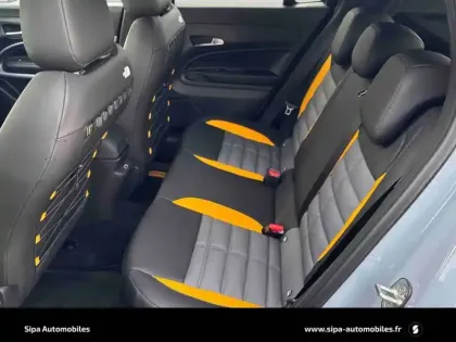 Photo 21 Jeep Avenger  1.2 Turbo T3 145 ch BVR6 4xe