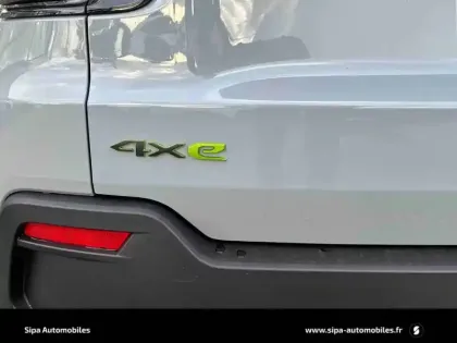 Photo 28 Jeep Avenger  1.2 Turbo T3 145 ch BVR6 4xe