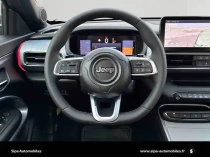 Photo 13 Jeep Avenger  1.2 Turbo T3 145 ch BVR6 4xe