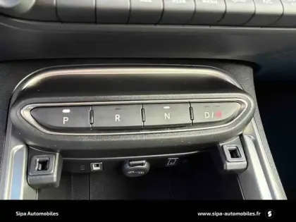 Photo 20 Jeep Avenger  1.2 Turbo T3 110 ch e-Hybrid BVR6