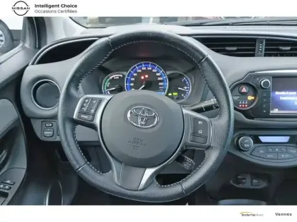 Photo 6 Toyota Yaris  Hybride 100h