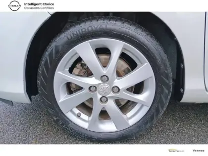 Photo 14 Toyota Yaris  Hybride 100h