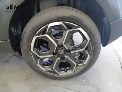 Photo 32 Citroën C3 Gén. IV Ph1 MAX 5