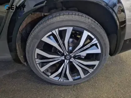 Photo 10 Renault Austral  E-Tech hybrid 200