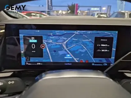 Photo 17 Renault Austral  E-Tech hybrid 200