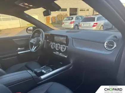 Photo 12 Mercedes GLA  200 d 8G-DCT