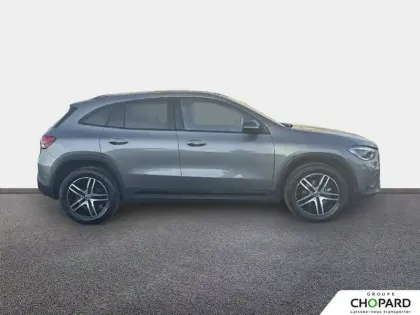 Photo 8 Mercedes GLA  200 d 8G-DCT