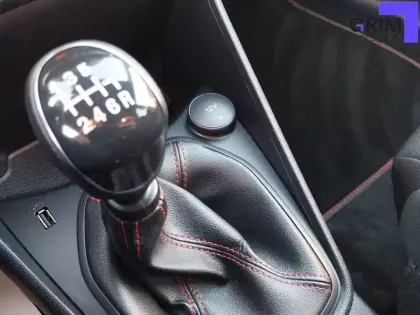 Photo 9 Ford Fiesta Gén. V Ph2 ST-Line 5