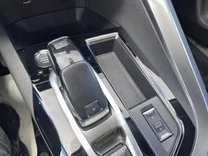 Photo 23 Peugeot 3008  BlueHDi 130ch S&S EAT8 Style