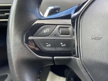 Photo 18 Peugeot 3008  BlueHDi 130ch S&S EAT8 Style