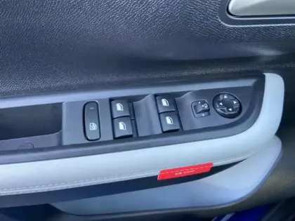 Photo 19 Citroën C3  Turbo 100 ch BVM6 Max