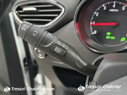 Photo 16 Opel Crossland  1.2 Turbo 130 ch BVA6 Elegance