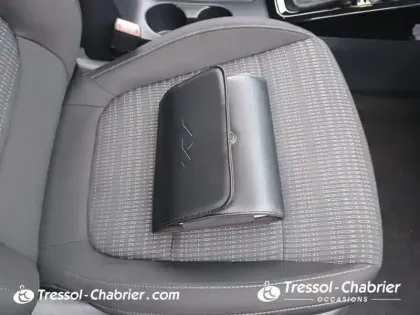 Photo 15 Kia Stonic  1.0 T-GDi 100 ch DCT7 Active