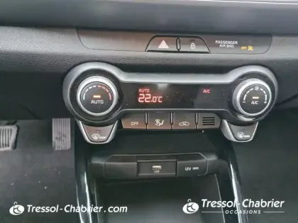 Photo 12 Kia Stonic  1.0 T-GDi 100 ch DCT7 Active