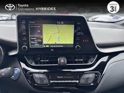 Photo 14 Toyota C-HR  122h Distinctive 2WD E-CVT RC18