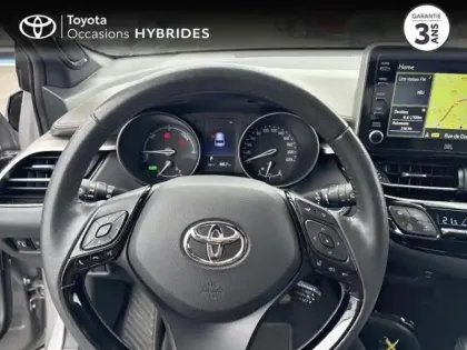 Photo 12 Toyota C-HR  122h Distinctive 2WD E-CVT RC18