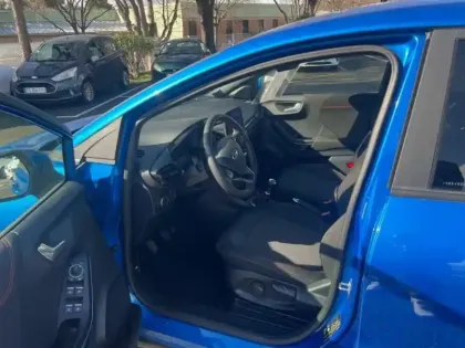 Photo 14 Ford Puma  1.0 Flexifuel 125ch S&S mHEV ST-Line