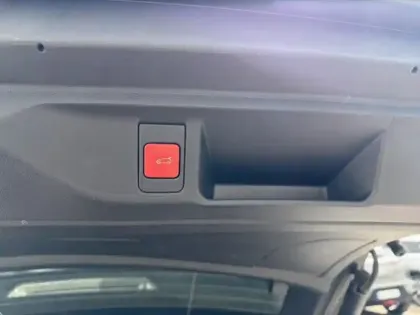 Photo 11 DS DS 4 Gén. II Ph1 NG Performance Line + 5