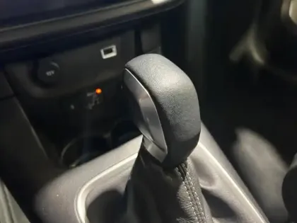 Photo 10 Citroën C3  1.2 PureTech 110ch S&S ELLE EAT6