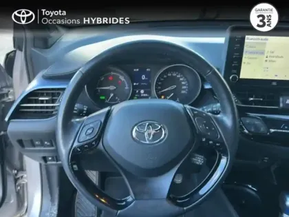 Photo 8 Toyota C-HR  2.0 Hybride 184ch Collection E-CVT