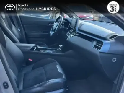 Photo 5 Toyota C-HR  2.0 Hybride 184ch Collection E-CVT