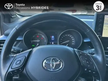 Photo 12 Toyota C-HR  2.0 Hybride 184ch Collection E-CVT